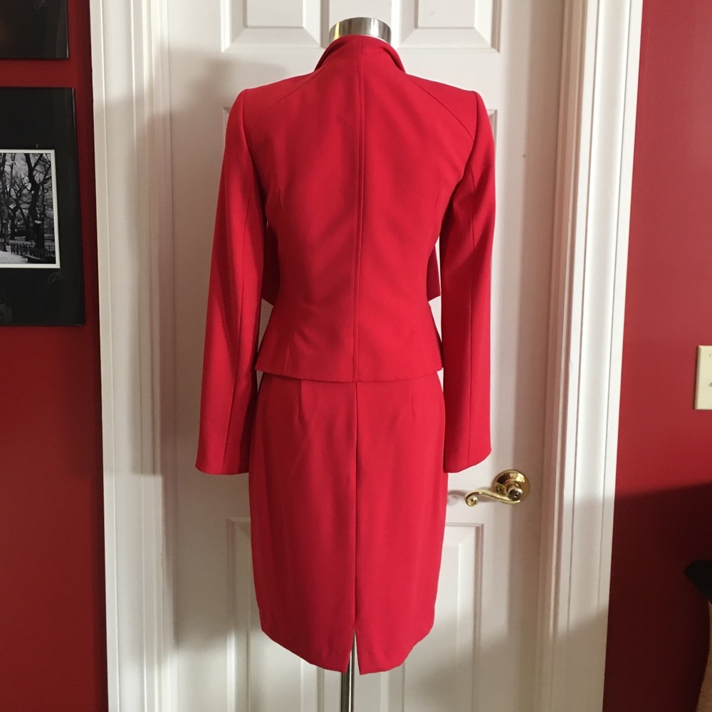 DONATED! Antonio Melani Suit Jacket & Skirt EUC!! - Picture 6 of 8